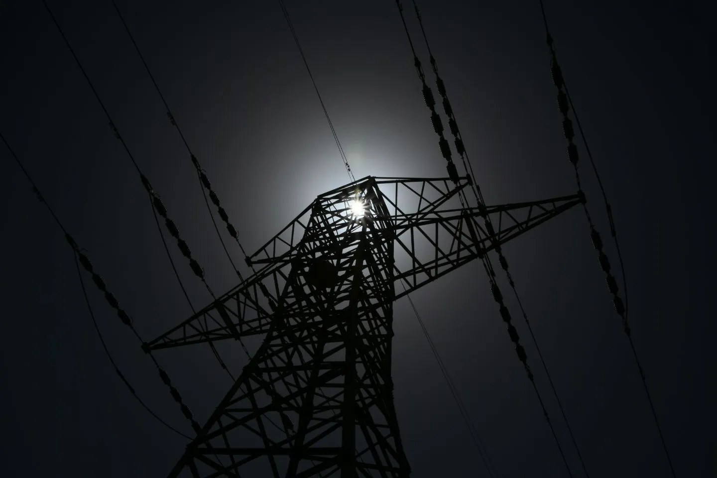 Theories about the cause of the blackout in Spain
