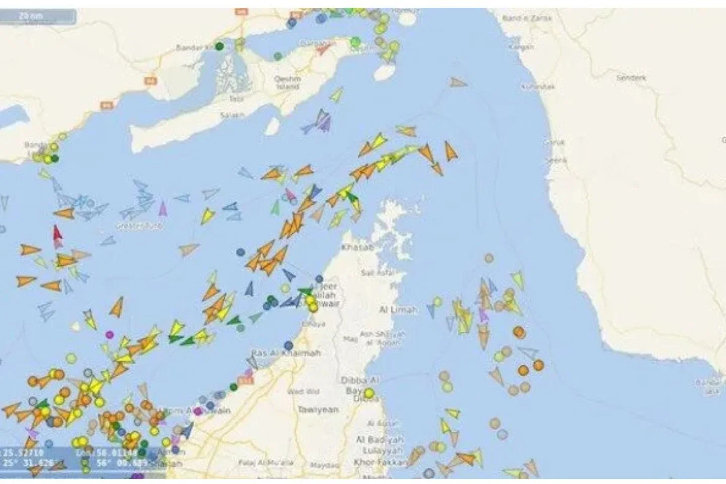 Iran threatens to block the Strait of Hormuz: Oil prices rise by 11 percent!