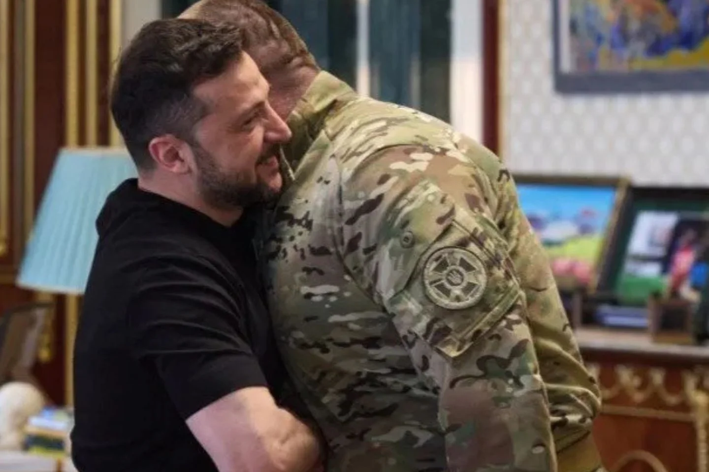 Zelensky celebrates major drone attack on Russia: “Brilliant!”