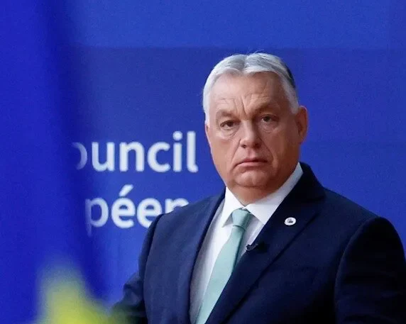 Orbán on Ursula von der Leyen: “Trump ate her for breakfast.”